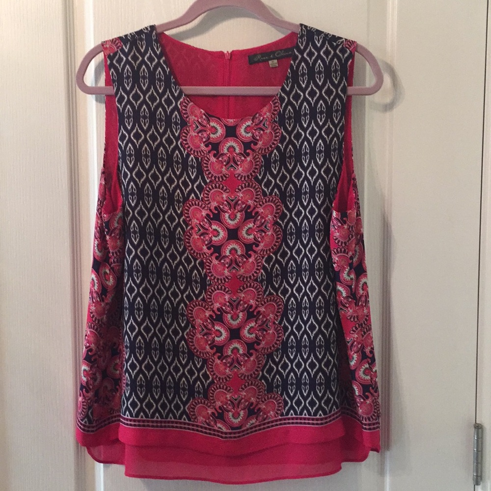 Rose & Olive sleeveless top
